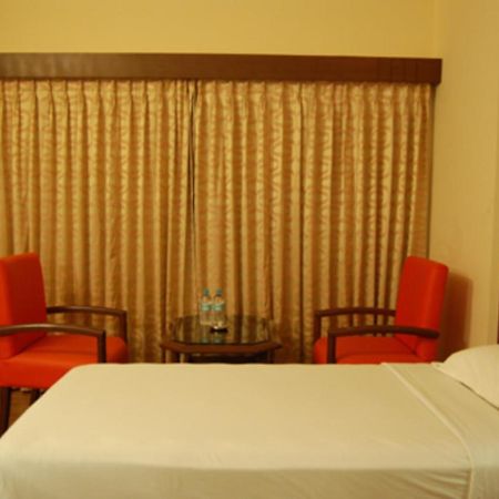 Hotel Park Plaza Madurai Extérieur photo